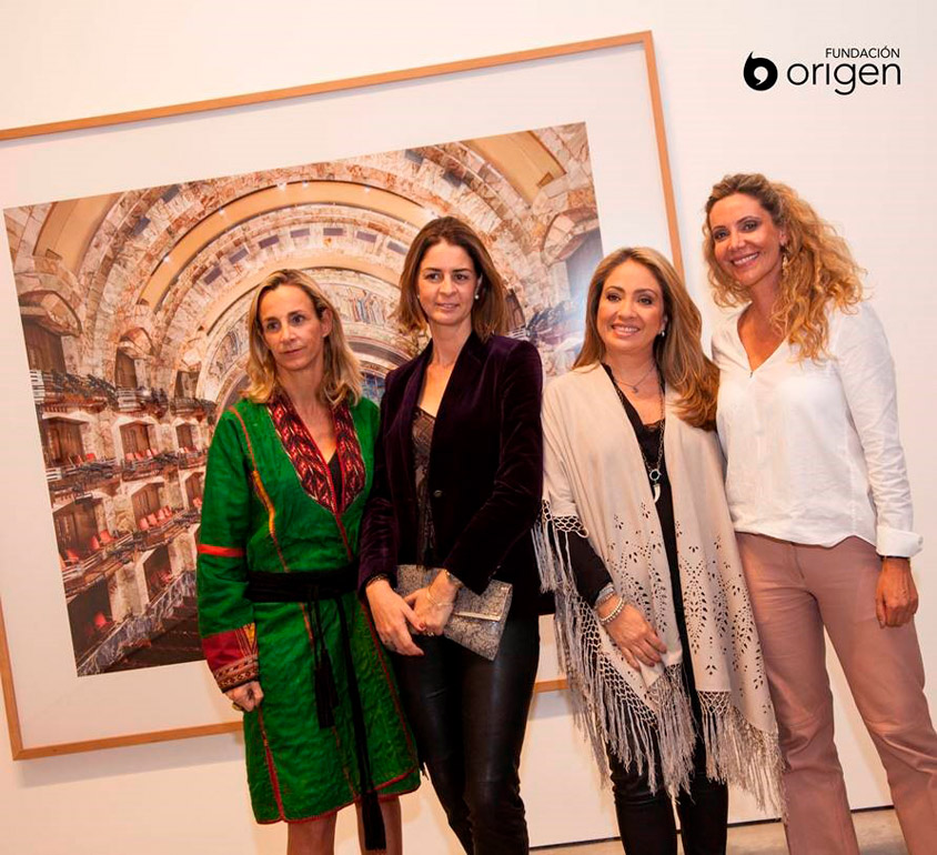 Candida Höfer and OMR Gallery in a benefit Auction for Fundación Origen