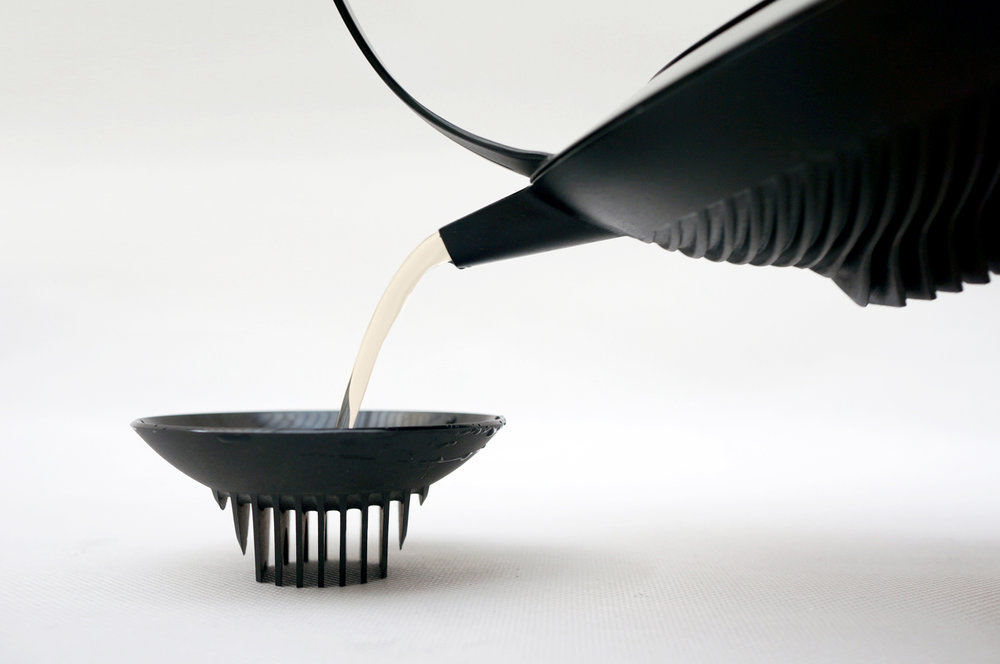 The Float Tea Set Redefines Chinese Tea Philosophy
