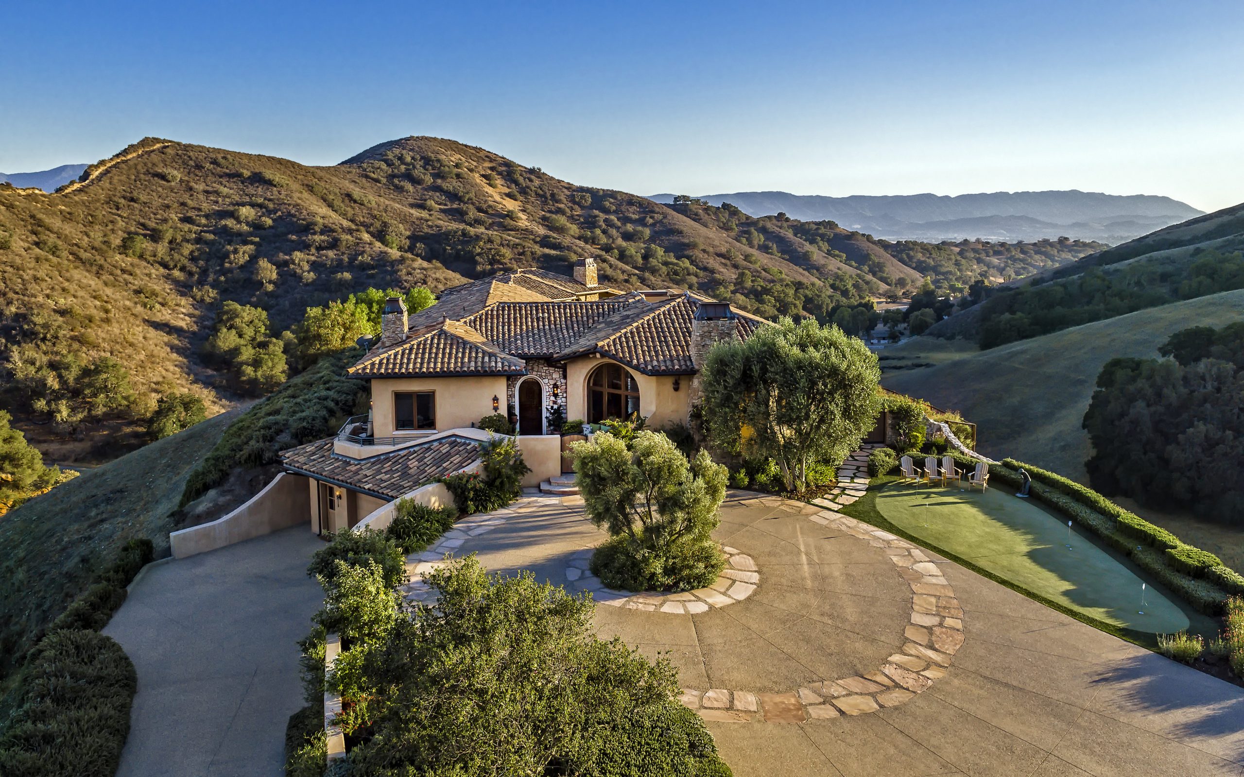 A Gated Country Estate in Santa Ynez, California