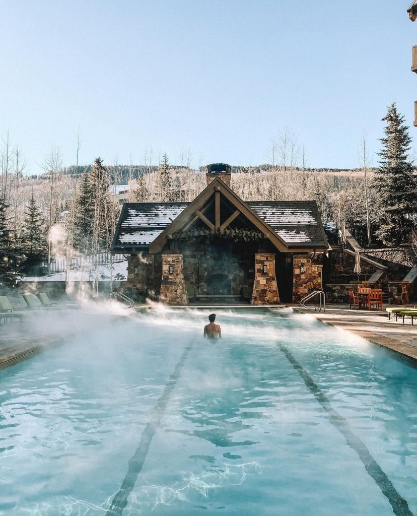 photo of Four Seasons Vail pool Photo by Carlos Zatch