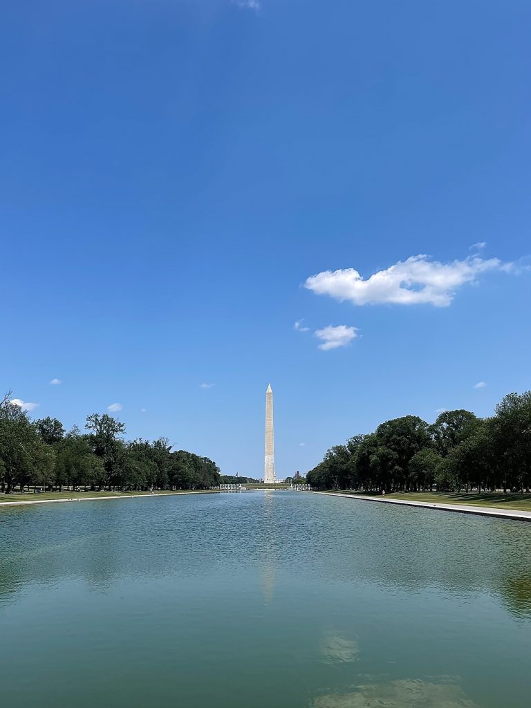 photo of Washington, D.C. monument 