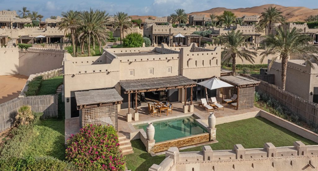 qasr_al_sarab_desert_resort_by_anantara