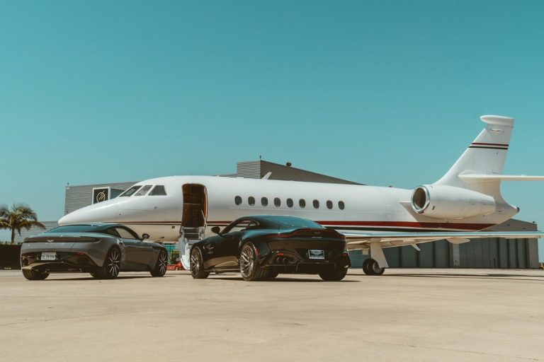Farringdon Private Secure Jet