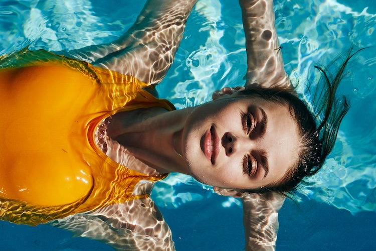 SWEAT SWIM SLAY: MY GO-TO WATERPROOF MAKEUP PICKS FOR SUMMER