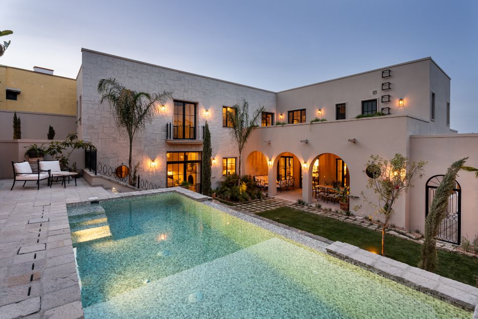 MODERN LUXURY WITH A TIMELESS SOUL