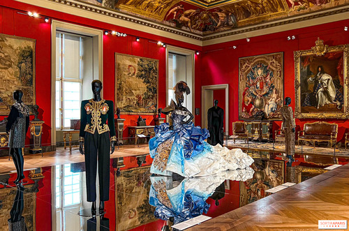 The Art of Dressing. Dressing like an Artist