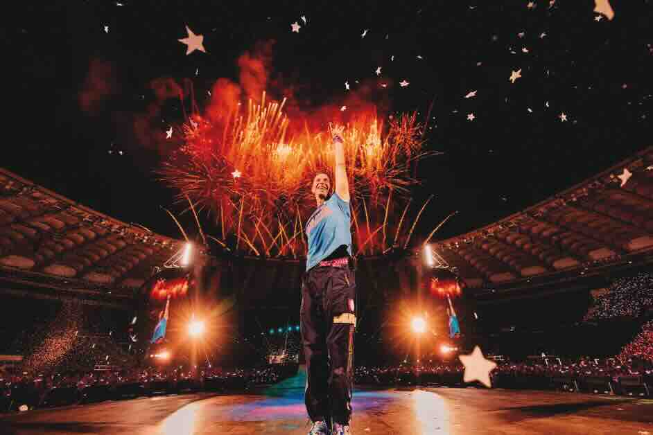 coldplay-music-spheres-europe-2024-billboard-1548