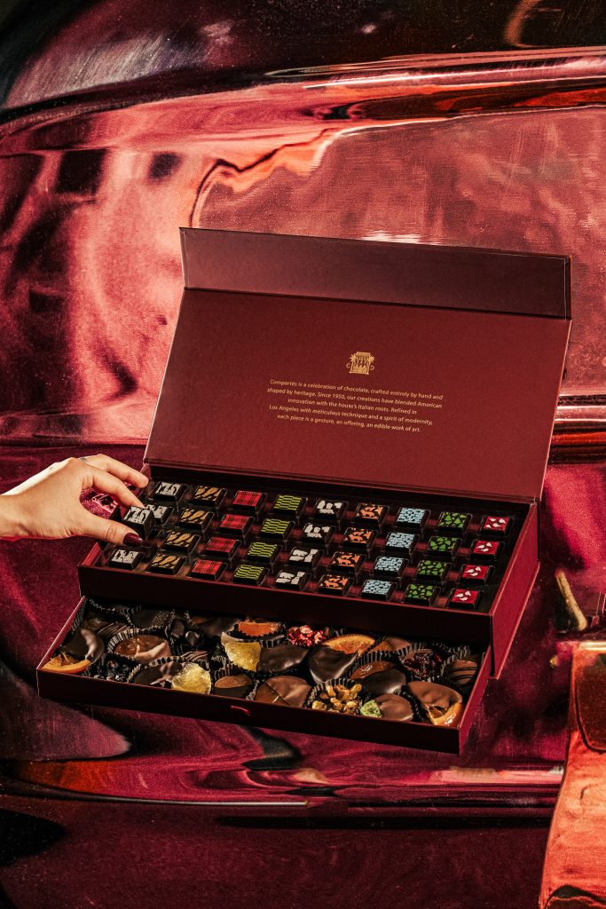 compartres chocolates box burgundy